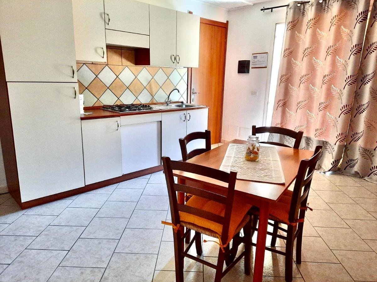 L'Oasi Di Chia Bed and Breakfast Εξωτερικό φωτογραφία