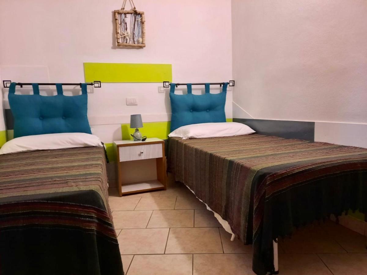 L'Oasi Di Chia Bed and Breakfast Εξωτερικό φωτογραφία