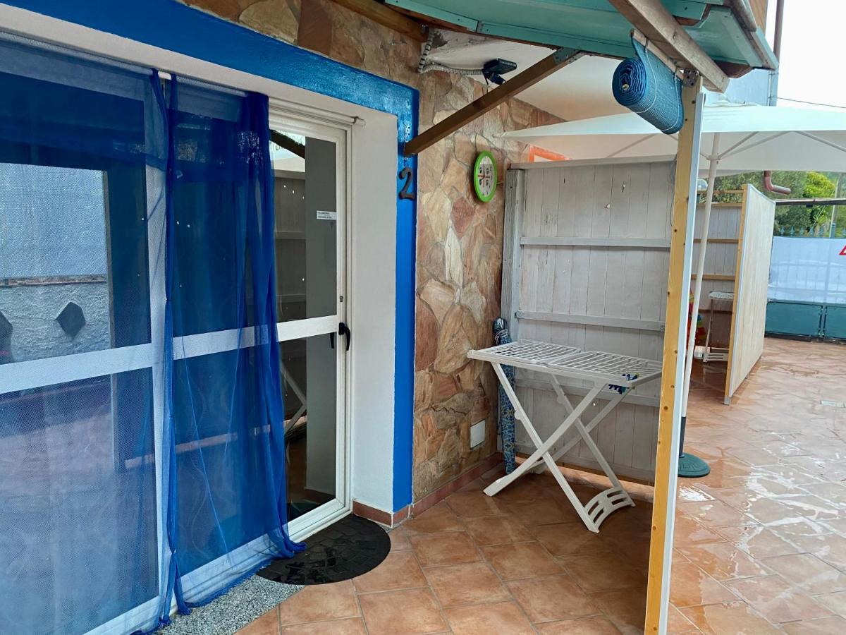 L'Oasi Di Chia Bed and Breakfast Εξωτερικό φωτογραφία